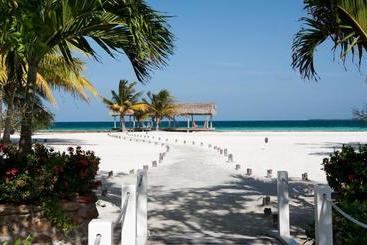 استراحتگاه Royal Belize