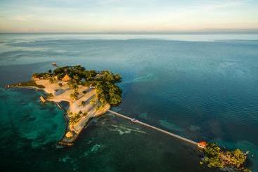 استراحتگاه Royal Belize