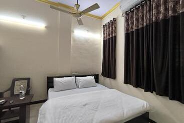 هتل K K Residency