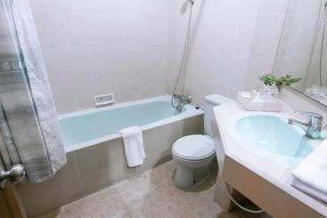 هتل Tanjung Pesona Beach Resort & Spa