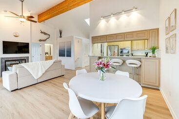 별장 Lovely Rockaway Beach Home W/ Pacific Ocean Views!