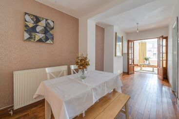 레지던스 Remarkable 3 Bed House In Middleton Manchester