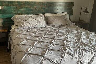 Black River Motel And Restaurant