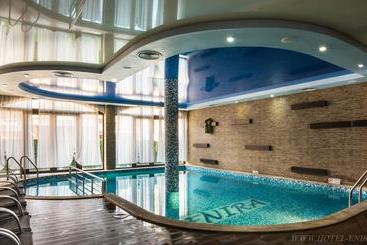 هتل Enira Spa