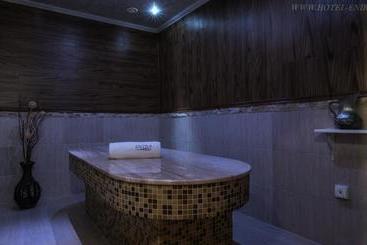 هتل Enira Spa