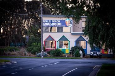 هاستل Bells Beach Backpackers