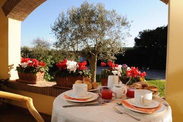 Agriturismo   B&b L Acquacotta