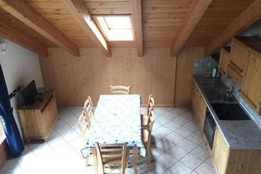 اقامتگاه Casa Vacanze Sablonera