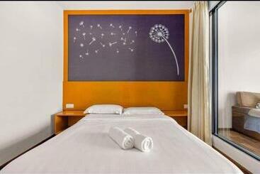 هتل آپارتمان Cthomestay @ Nova Highland