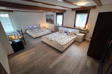פנסיון Mühltal Private Guesthouse