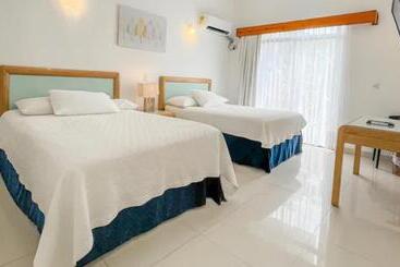هتل Cocoplum   Family Suite   Colombia