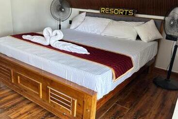بنسيون Moon Light Resorts