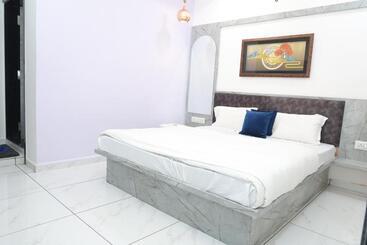 فندق Hari Home Stay