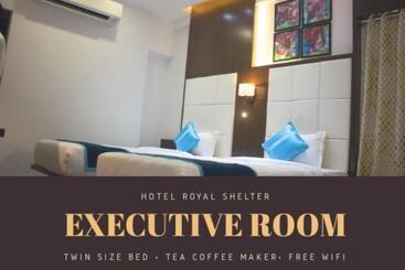 Отель Royal Shelter Vapi