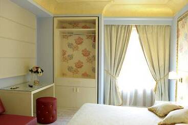 تختخواب و صبحانه Fazio Rooms