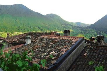 تختخواب و صبحانه Locanda Genzianella
