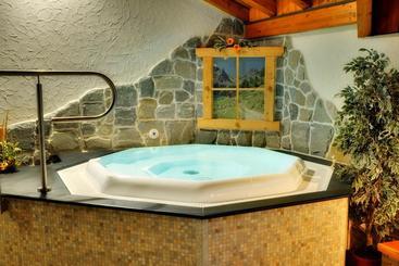 هتل Albergo Miramonti