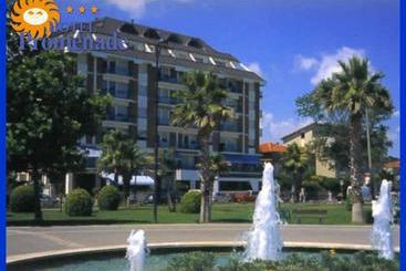בית מלון כפרי Promenade