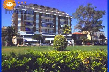 هتل Promenade