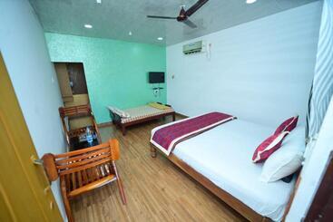 住宿加早餐  Sipayi Resort Coorg