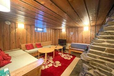 تختخواب و صبحانه Sova Guesthouse