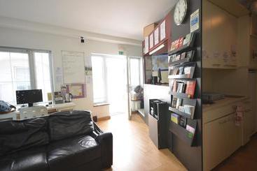 H2o Hostel