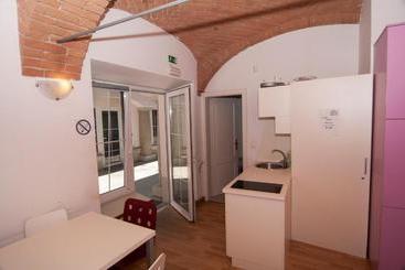H2o Hostel