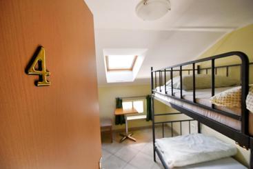 Hostel X Point