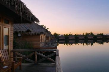 Royal Nadi Resort
