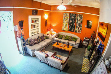 هاستل African Heart Backpackers