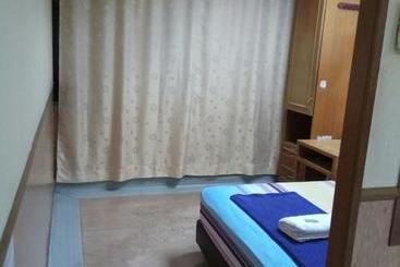 هتل City Residence Shah Alam