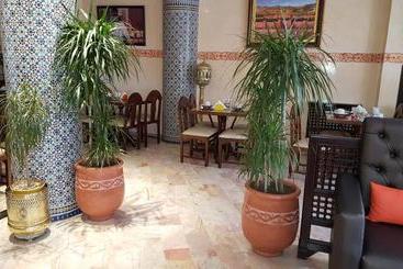 هتل Hôtel Astrid