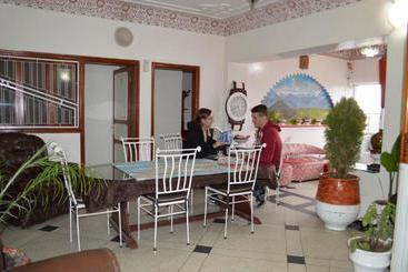 هتل Restaurant Bougafer