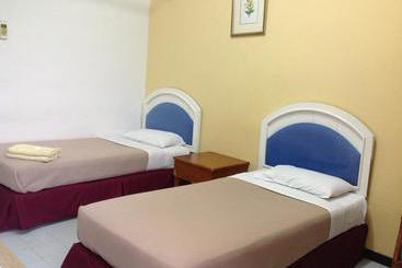 مُتل Spot On 89964 Padua Inn