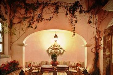 هتل L ôtel Chiquitos San Miguel De Allende