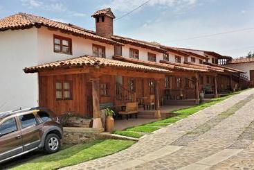 هتل La Vieja Casona