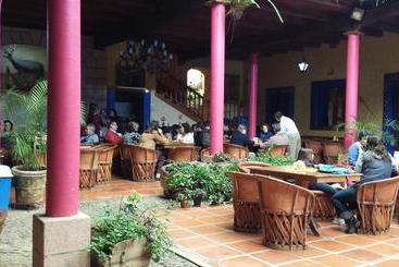 هتل La Vieja Casona