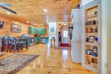بيت ريفى Private Bethel Cabin W/ Covered Deck: 5 Mi To Town