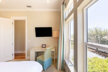 コテージ Doctor S Orders By Avantstay 5 Mins To Beach! W/ Community Pool & Hot Tub!