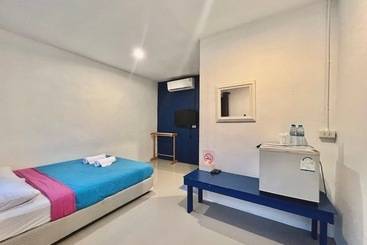 Отель Phupa Beach Resort