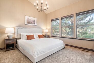 بيت ريفى Lucky Bill By Avantstay Lake Views, 15mins To Park City Mtn
