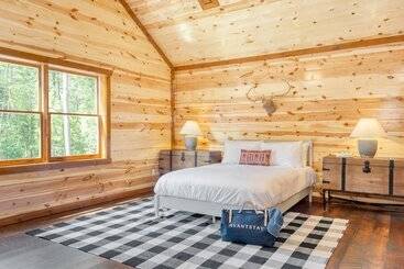 Сельский дом Ridge View By Avantstay15mins From Pigeon Forge W/ Pavilion, Indoor Pool & Hot Tub!