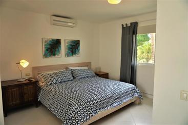 تختخواب و صبحانه Oreuga Apartahotel Boutique
