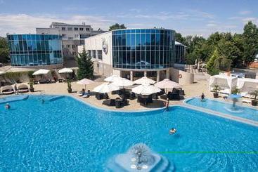 Grandmarine Hotel & Spa