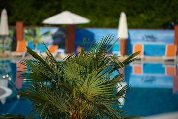 Grandmarine Hotel & Spa