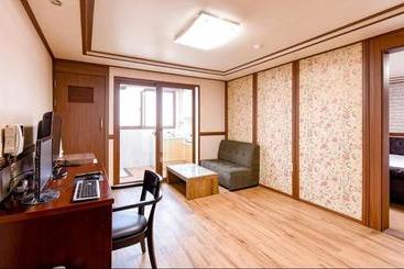 هتل Hillstay Residence