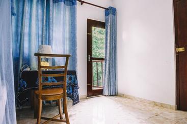 تختخواب و صبحانه Kadolana Guest House