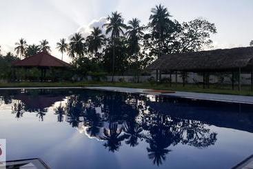 استراحتگاه Nilaveli Ayurveda Center