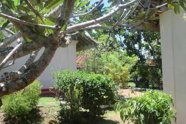 Top Of The Hill Guesthouse
