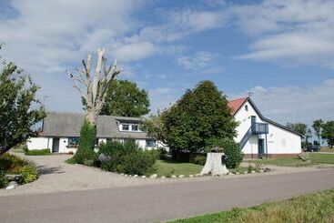 Bed and Breakfast österlens Karlsgård